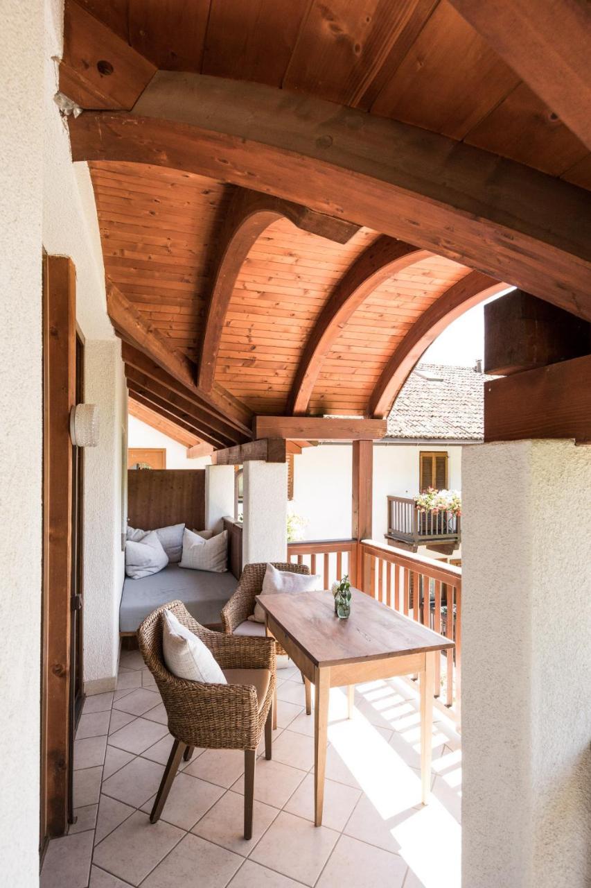 Maison d'hôtes Weingut Weidlhof - & Breakfast - Vacation For Wine Lovers *